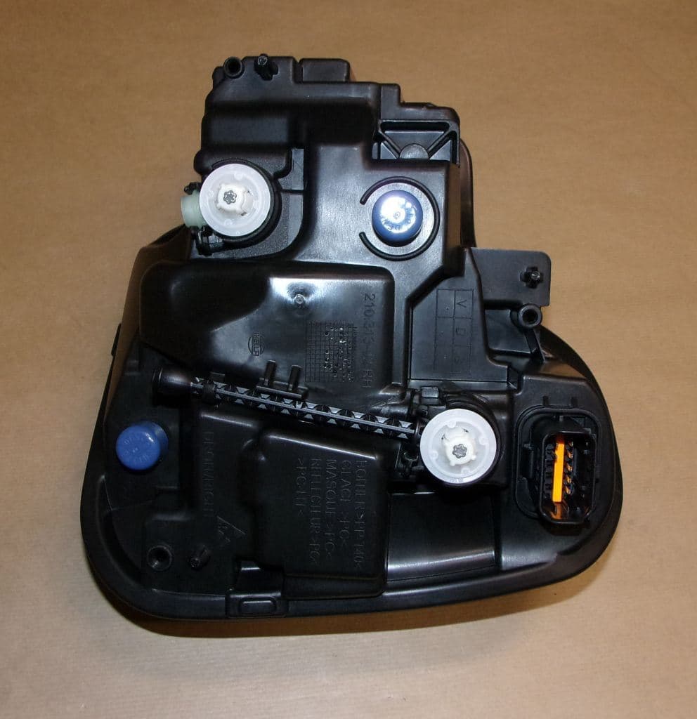 Dimljus - Renault Clio IV Rs fram höger från Autofrance - bild 3