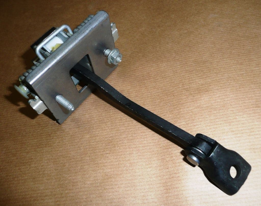 Dörrbegränsare - Peugeot 3008/5008, Fram från Autofrance - bild 2