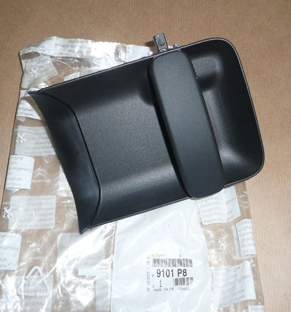 Dörrhandtag Yttre - Citroën Berlingo Bok höger 96-07 från Autofrance