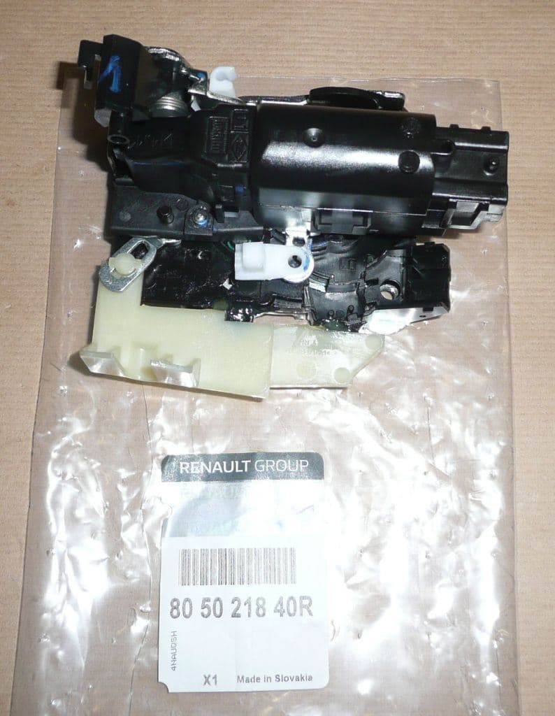 Dörrlås - Dacia Duster fram, Höger från Autofrance