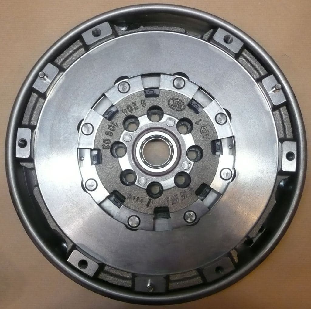 Dubbelmassesvänghjul - Citroën C5/C8 P 406/607 2.0HDI från Autofrance