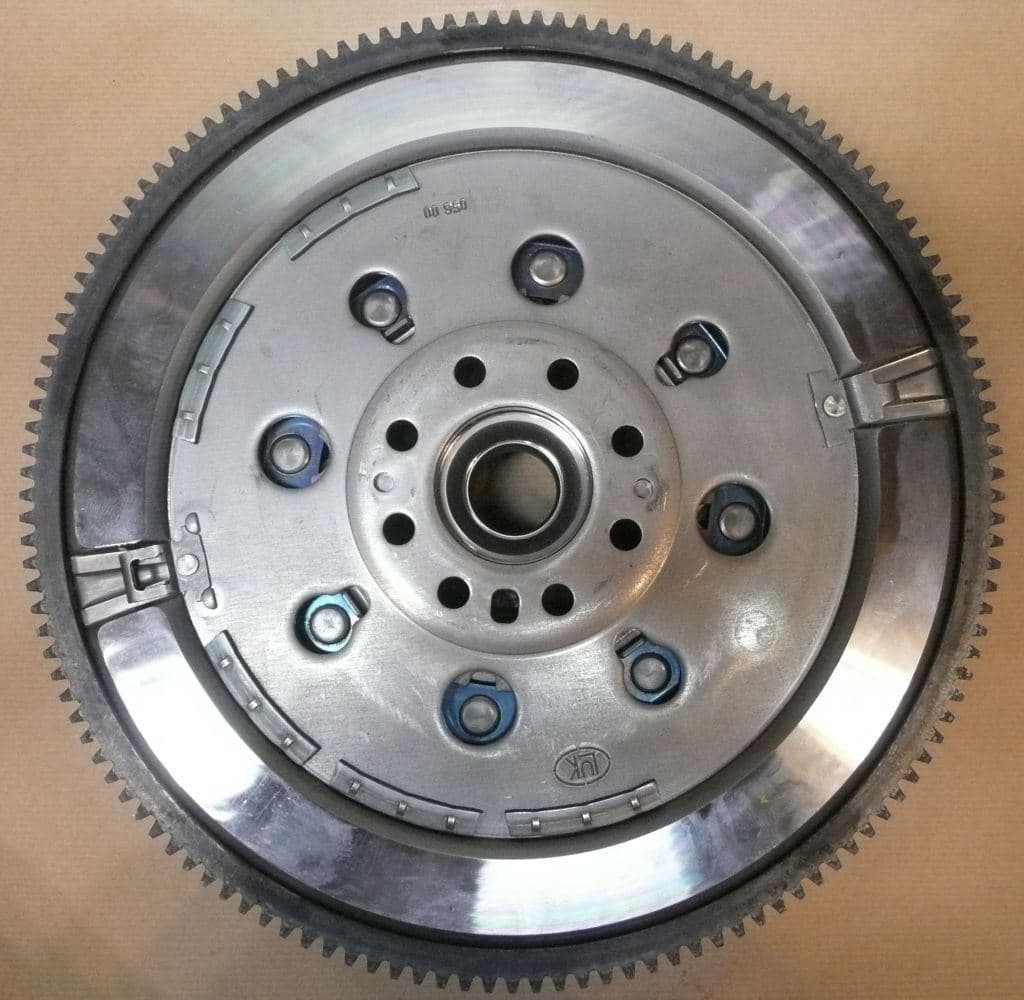 Dubbelmassesvänghjul - Citroën C5/C8 P 406/607 2.0HDI från Autofrance - bild 2