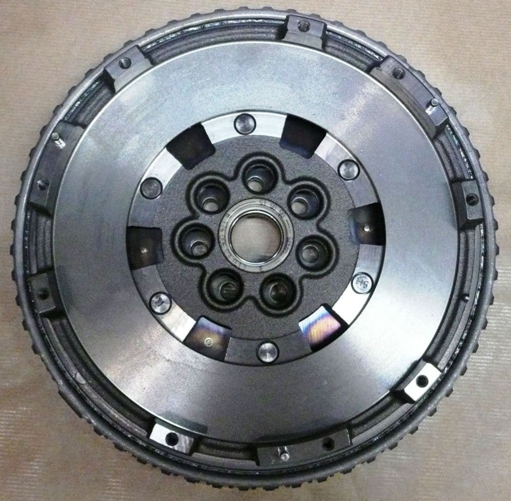 Dubbelmassesvänghjul - Renault Espace IV 2.0 16V från Autofrance - bild 2