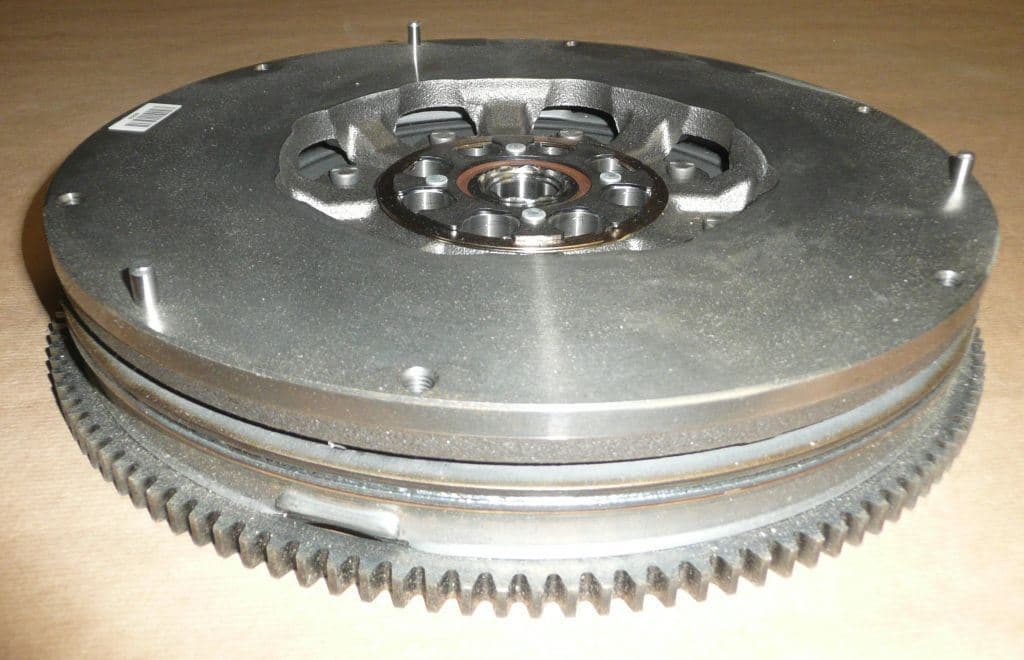 Dubbelmassesvänghjul - Renault Master III 2.3DCI från Autofrance - bild 3