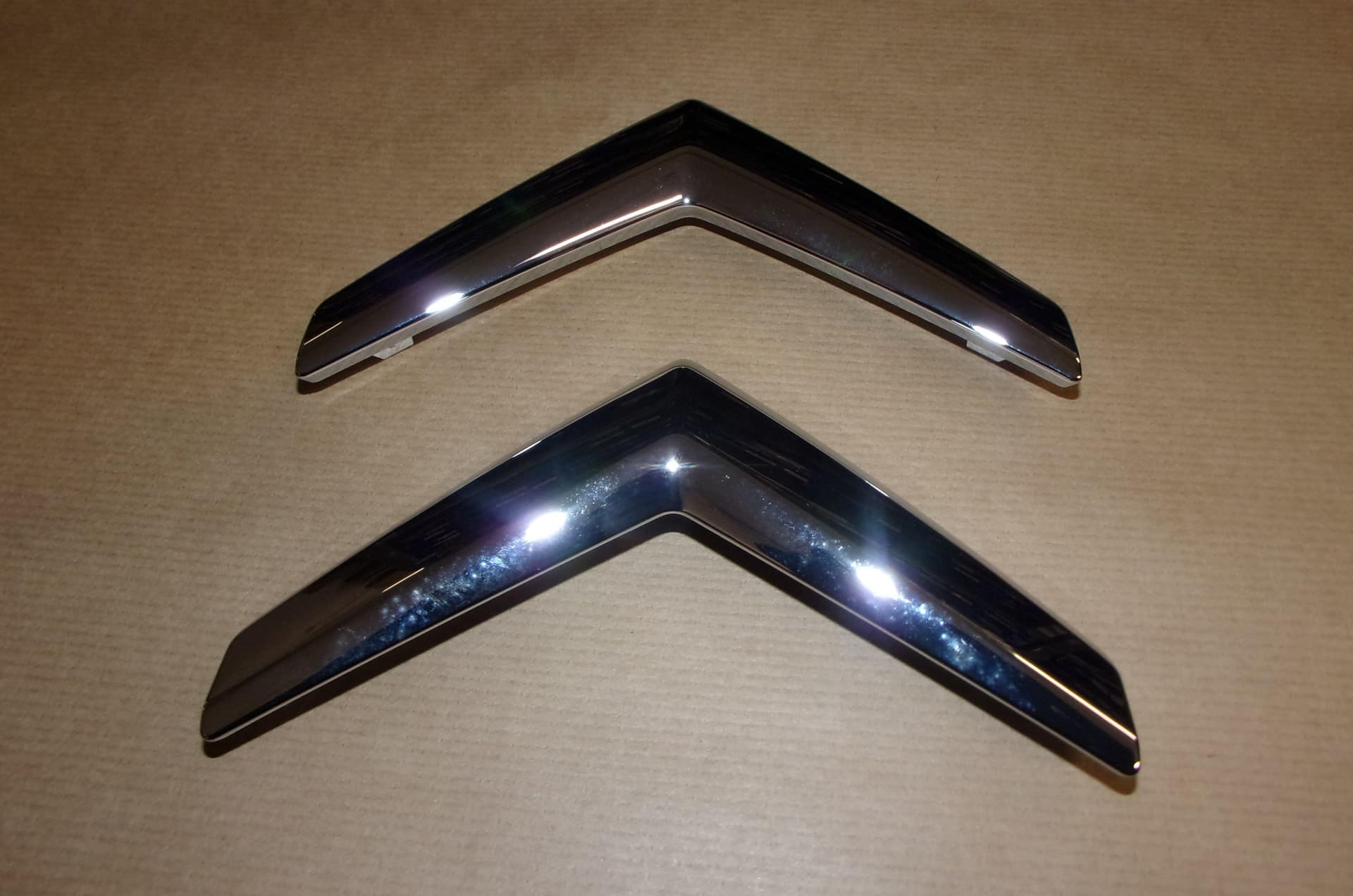 Emblem - Citroën C3 Picasso från Autofrance - bild 3