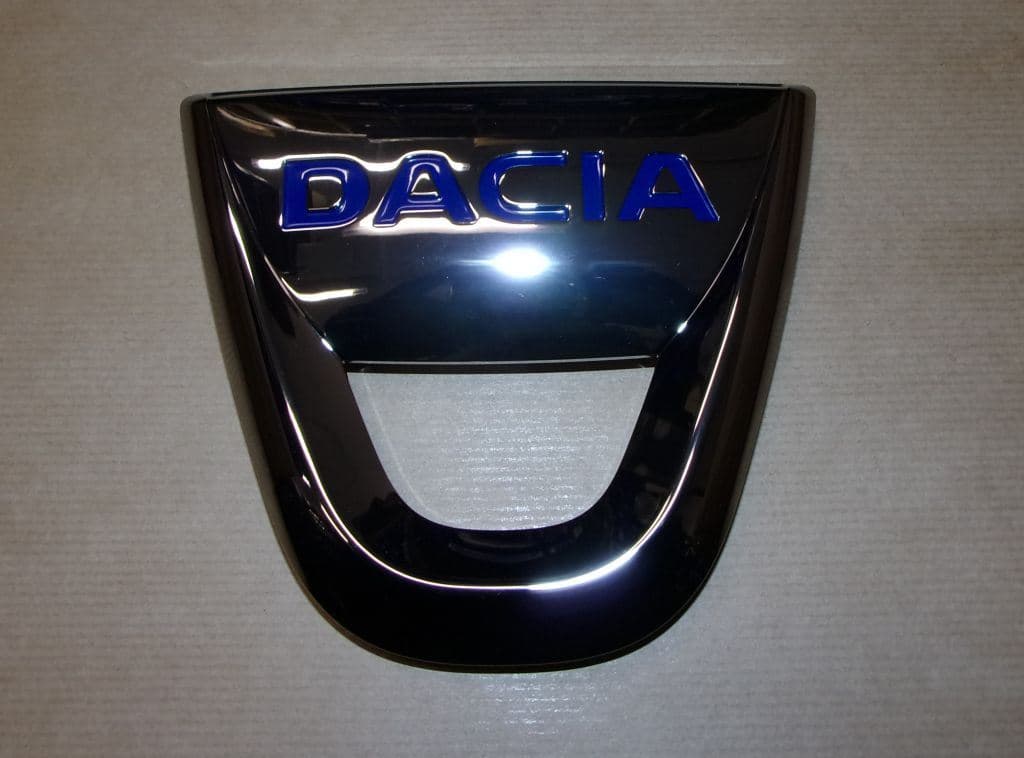 Emblem - Dacia Duster II, Fram från Autofrance - bild 2