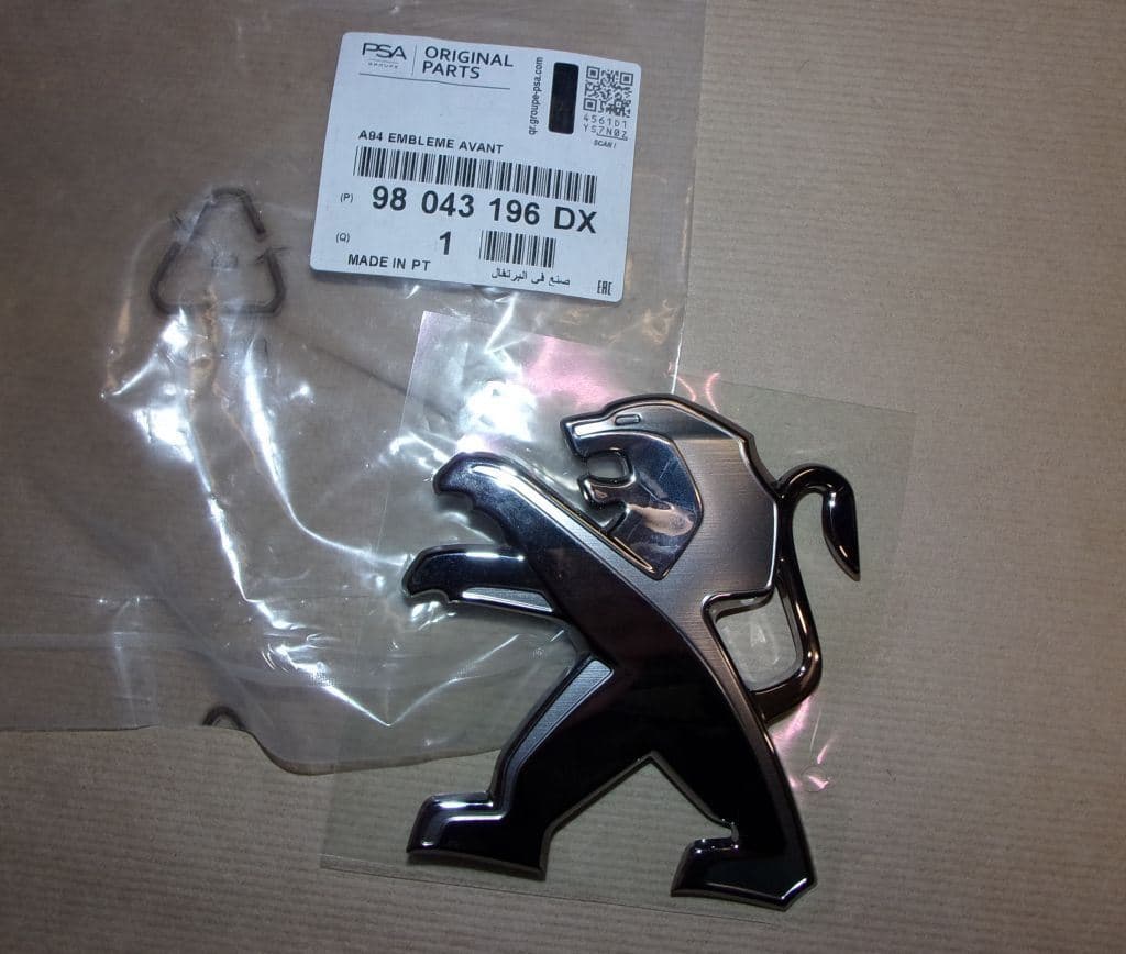 Emblem - Peugeot 2008 I, Fram från Autofrance