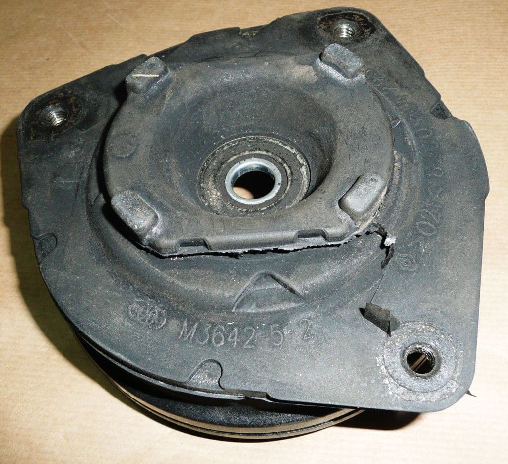Fjäderbenslagring - Renault Clio III Kpl, Fram från Autofrance - bild 4