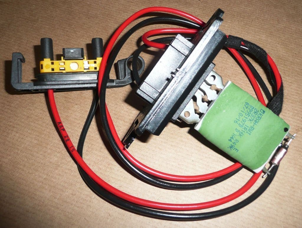 Fläktmotstånd - Renault Twingo II 1.2 16V från Autofrance - bild 3