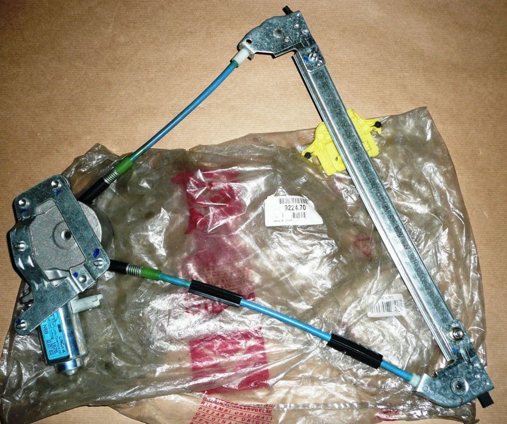 Fönsterhiss Elektrisk - Citroën Xsara Picasso, Vänster från Autofrance