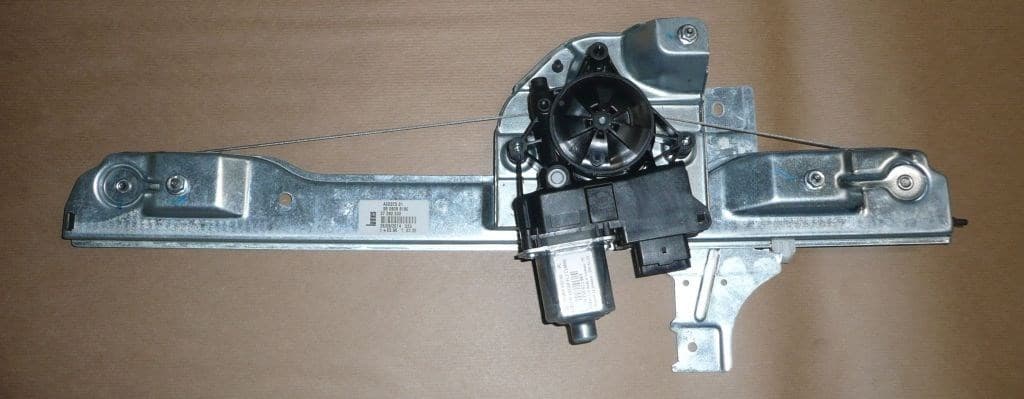 Fönsterhiss Elektrisk - Peugeot 208/2008 vänster, Fram från Autofrance - bild 2