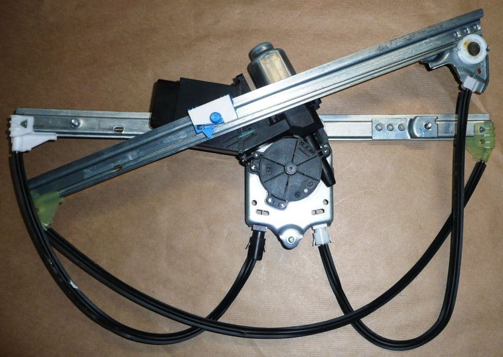 Fönsterhiss Elektrisk - Renault Laguna II höger, Fram från Autofrance - bild 3