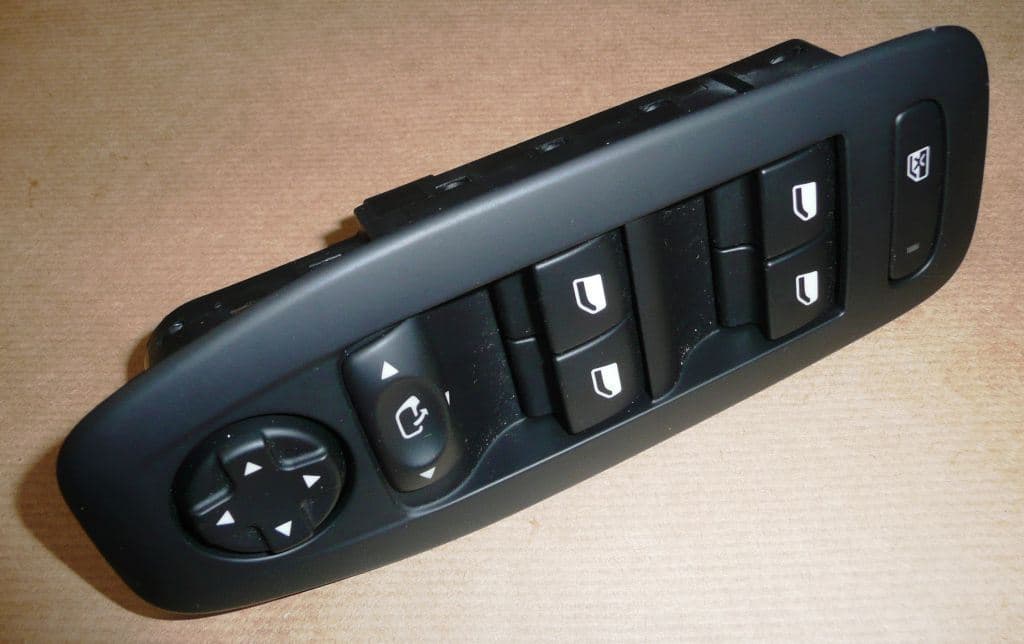 Fönsterhissbrytare - Peugeot 208/2008 från Autofrance - bild 2