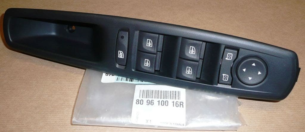 Fönsterhissbrytare - Renault Scenic III från Autofrance