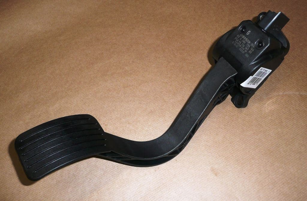 Gaspedal - Citroën Berlingo III från Autofrance - bild 2