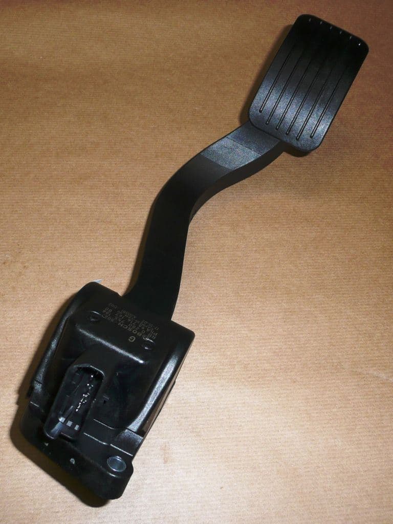 Gaspedal - Citroën Berlingo III från Autofrance - bild 3