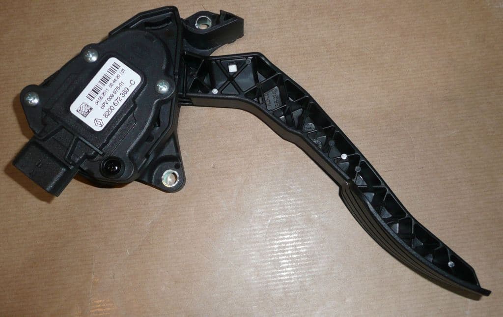 Gaspedal - Renault Master III från Autofrance - bild 3
