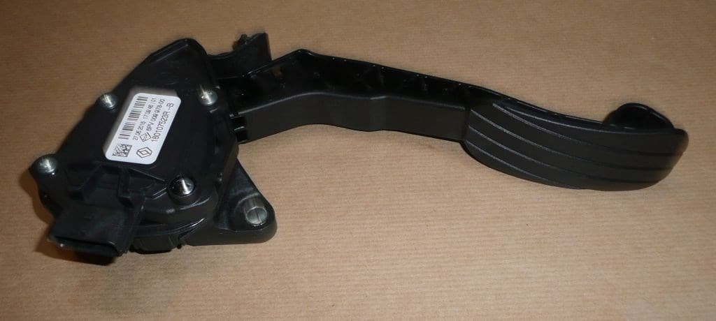 Gaspedal - Renault Master III från Autofrance - bild 4