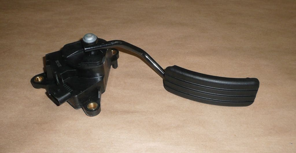 Gaspedal från Autofrance - bild 2