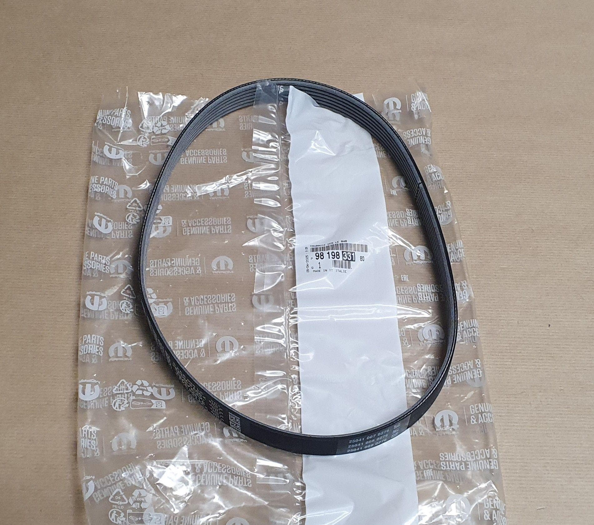 Generatordrivrem - KE6LE848 från Autofrance