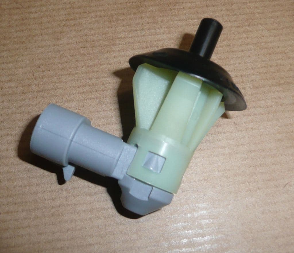 Givare - OTW Motorhuv R CLIO II från Autofrance - bild 2