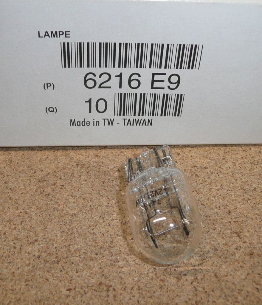 Glödlampa - 12V-21/5W