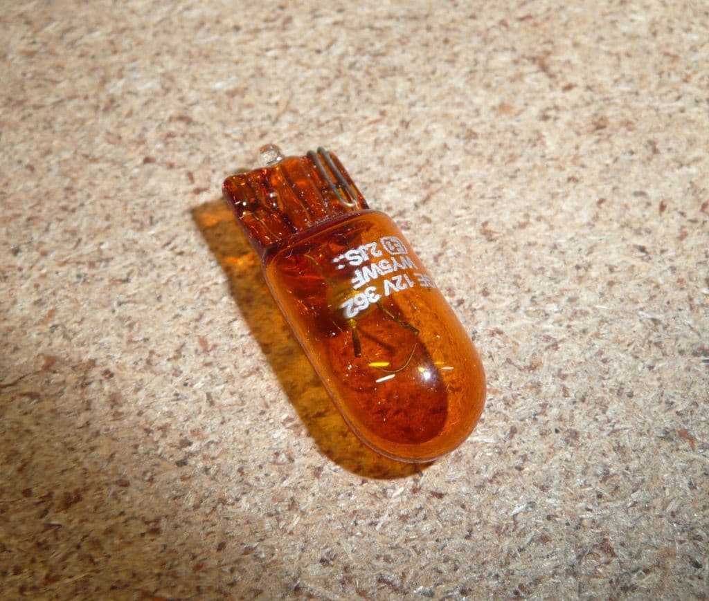 Glödlampa - 12V-WY5W från Autofrance - bild 2