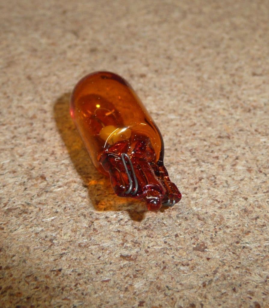 Glödlampa - 12V-WY5W från Autofrance - bild 3