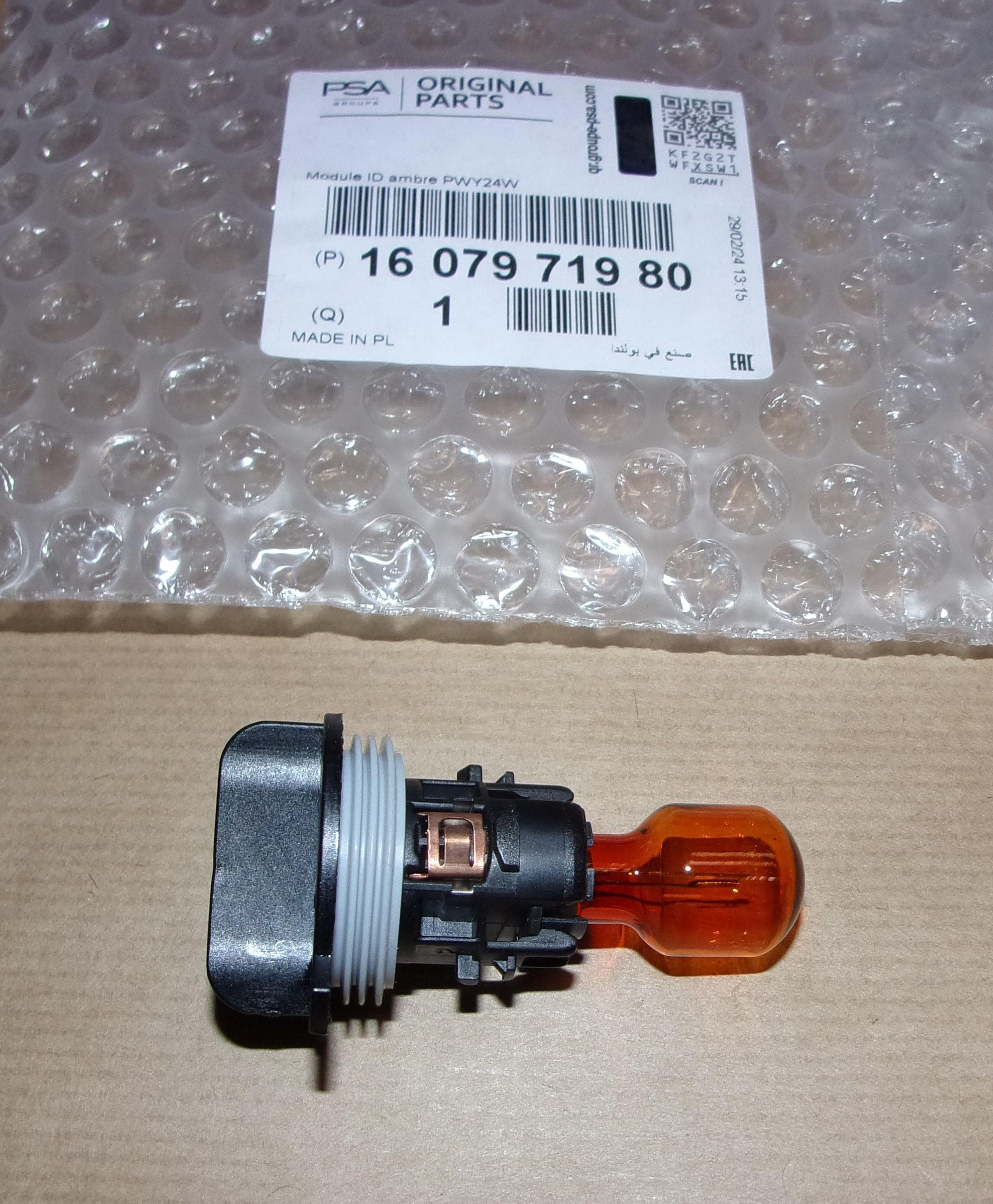 Glödlampa Blinkers - U C C4 PICASSO från Autofrance
