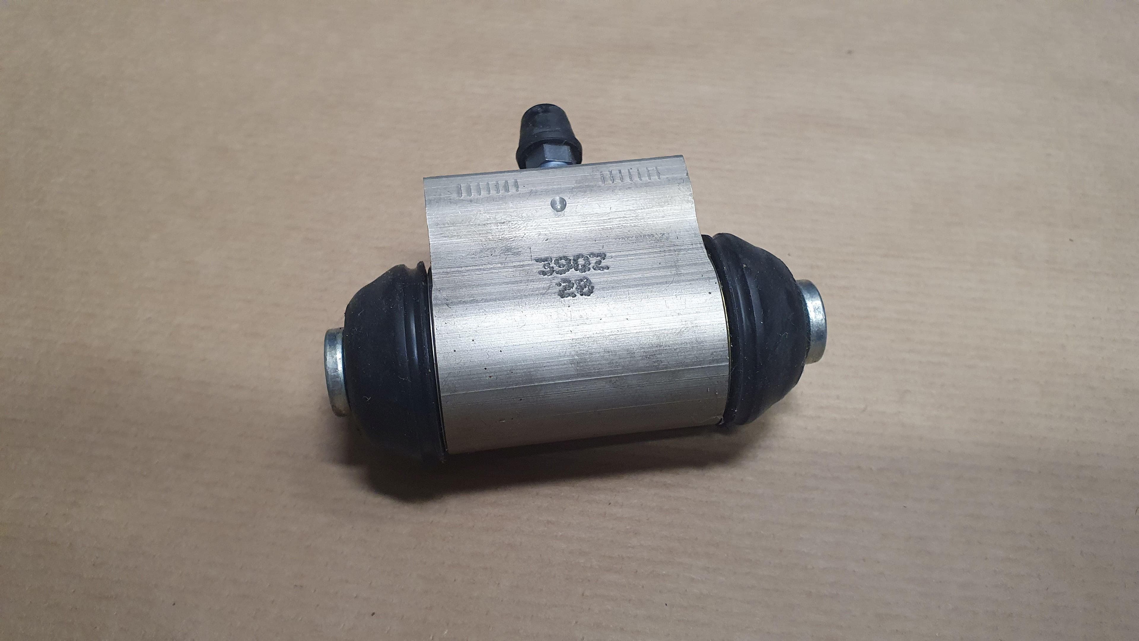 Hjulbromscylinder - Peugeot 206, Bak från Autofrance - bild 3