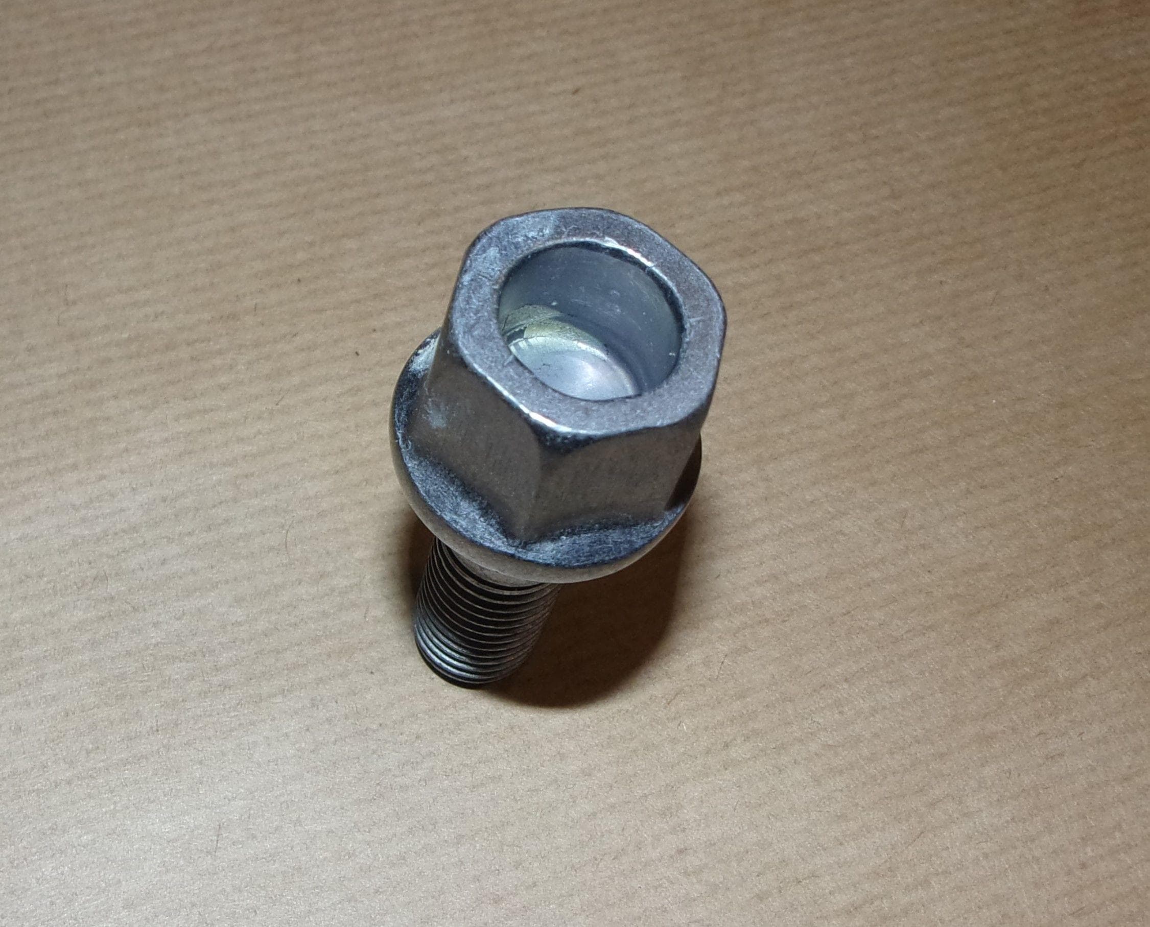 Hjulbult - 12X50 från Autofrance - bild 2