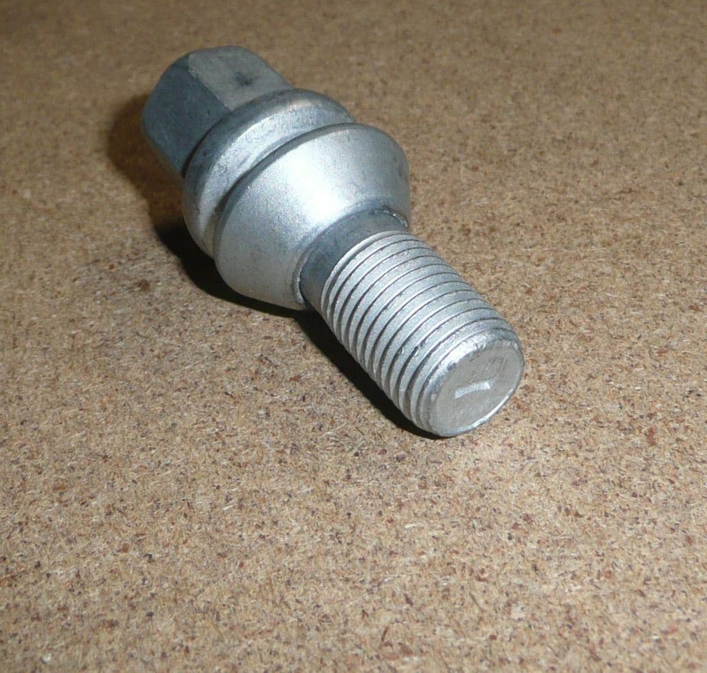 Hjulbult - 17MM DO Fälg Aluminium från Autofrance - bild 2