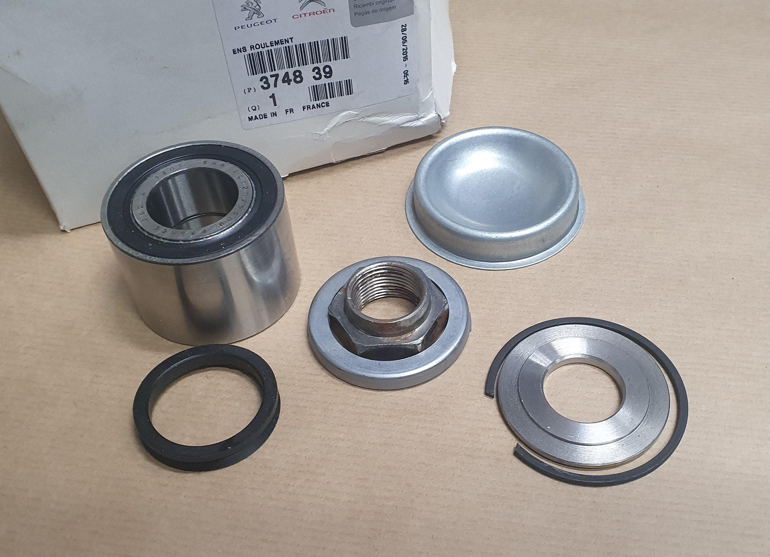 Hjullager Bak Komplett - Citroën Saxo/Xsara P 106/206 från Autofrance