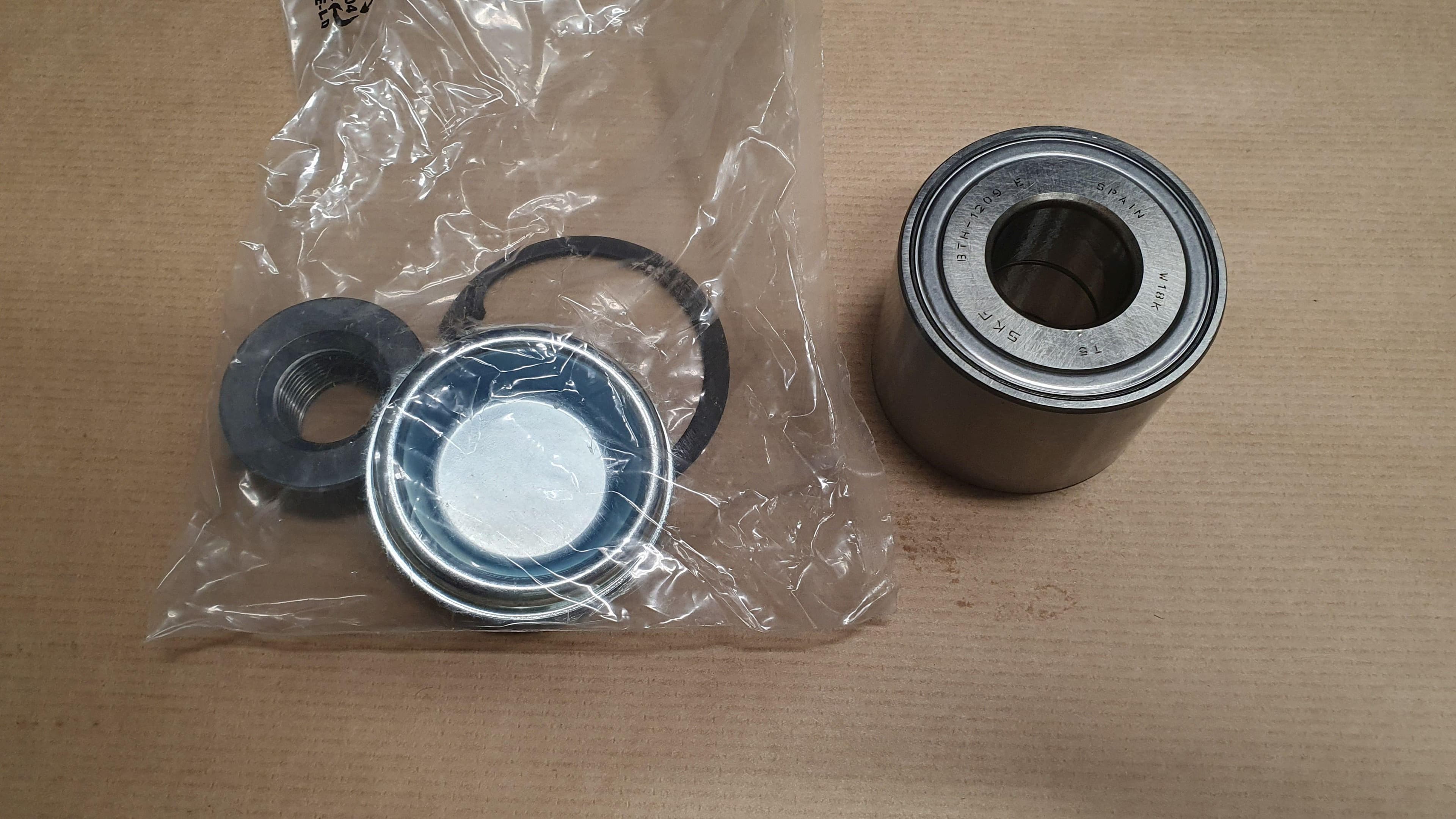 Hjullager Fram Komplett från Autofrance - bild 2