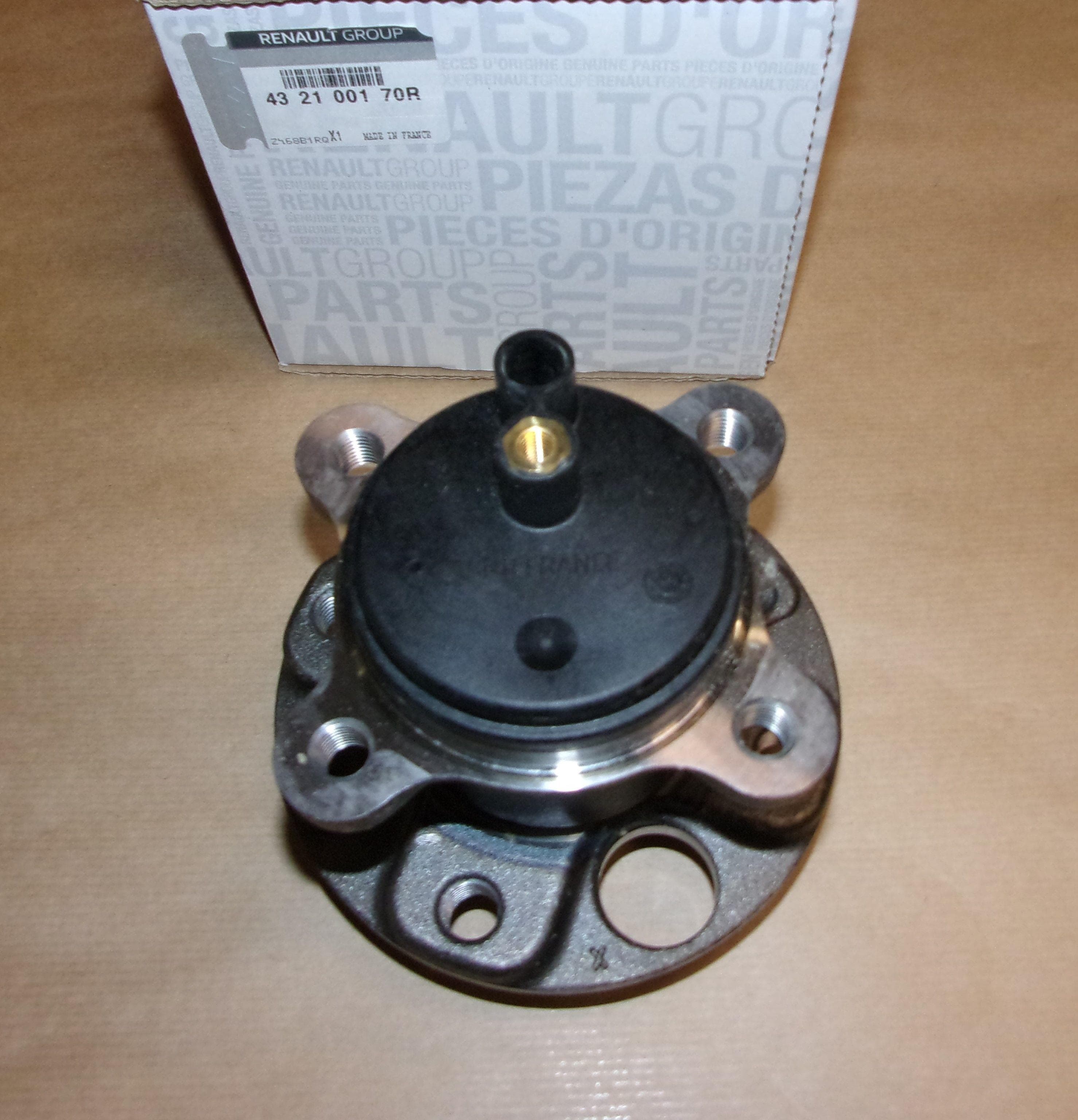 Hjulnav - Dacia Sandero III, Bak