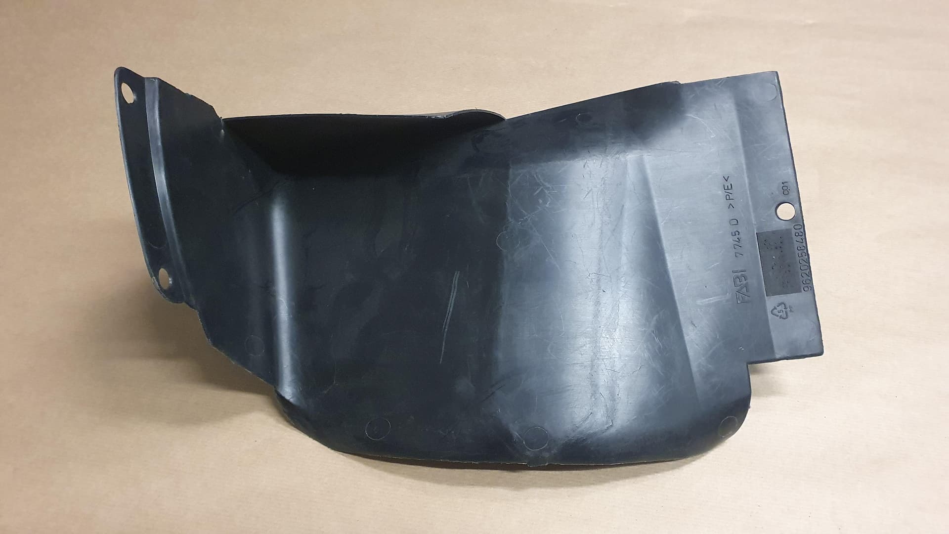 Innerskärm - Peugeot 106 II höger, Bak från Autofrance - bild 3