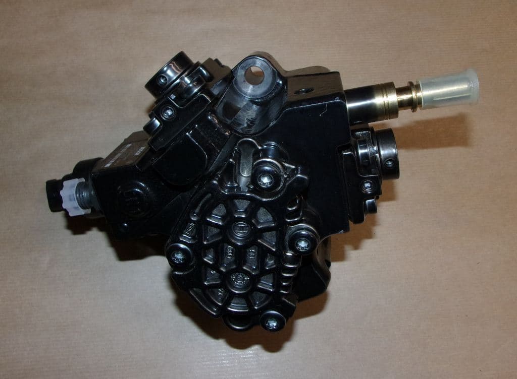Insprutningspump - Citroën C5 Ii/(x7)/P407 2.2HDI från Autofrance - bild 4