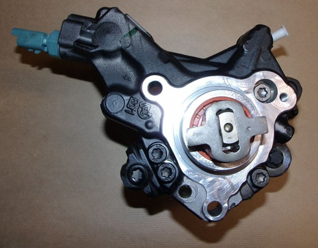 Insprutningspump - Citroën C5 III 2.0HDI från Autofrance - bild 4