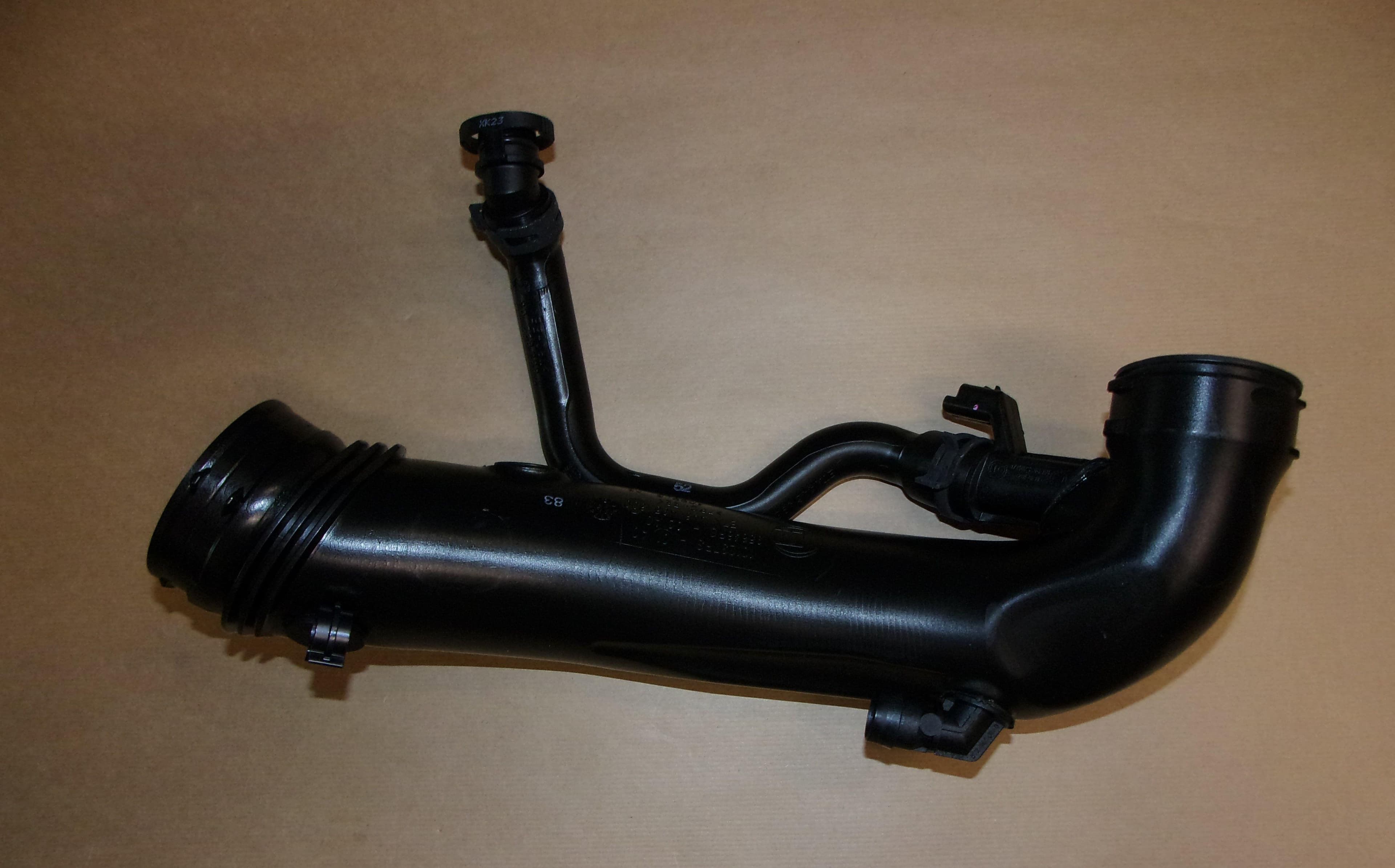 Insugningsslang - Citroën C4/C5(x7)/P207 1.6THP från Autofrance - bild 2