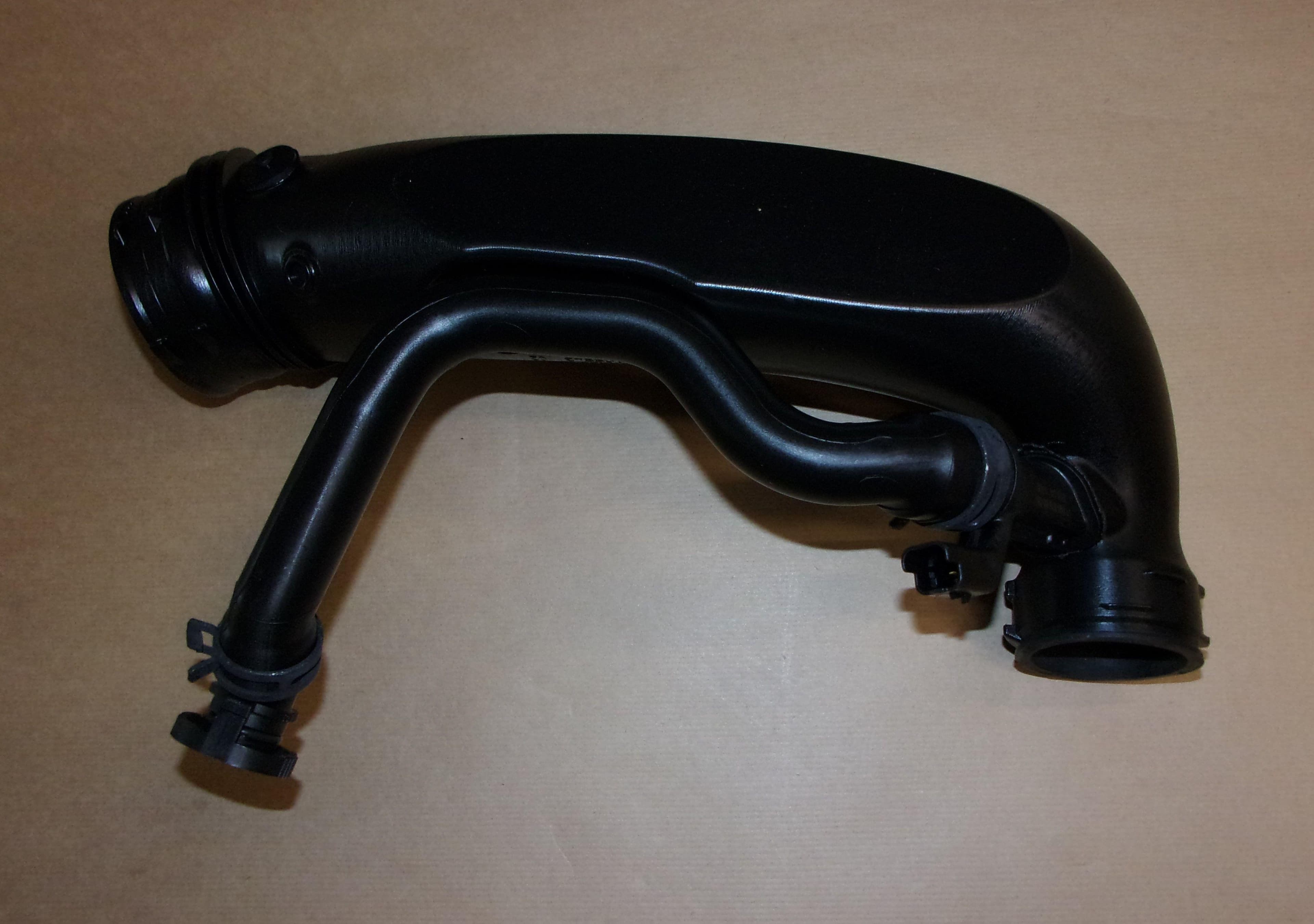 Insugningsslang - Citroën C4/C5(x7)/P207 1.6THP från Autofrance - bild 3