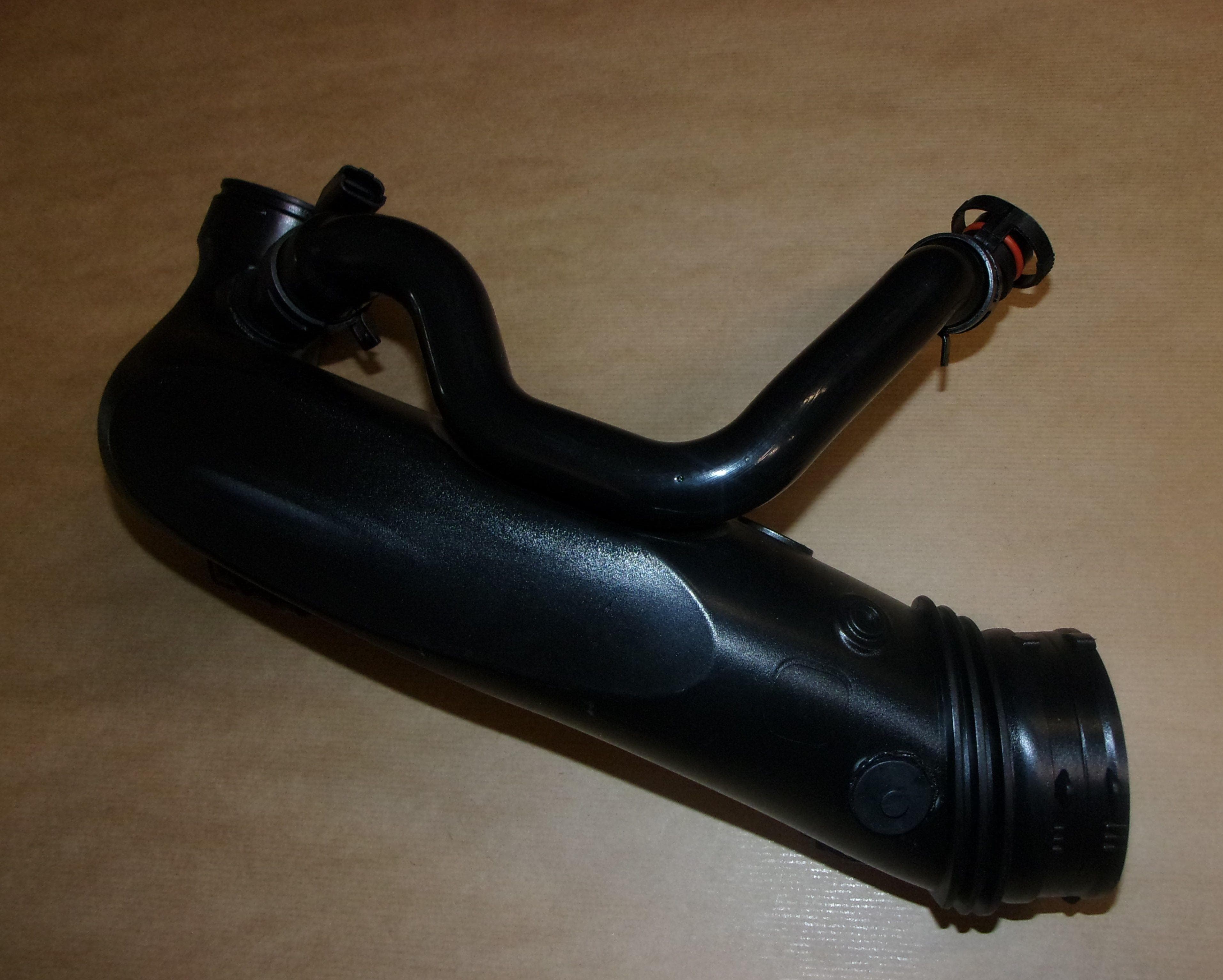 Insugningsslang - Citroën C4/C5(x7)/P207 1.6THP från Autofrance
