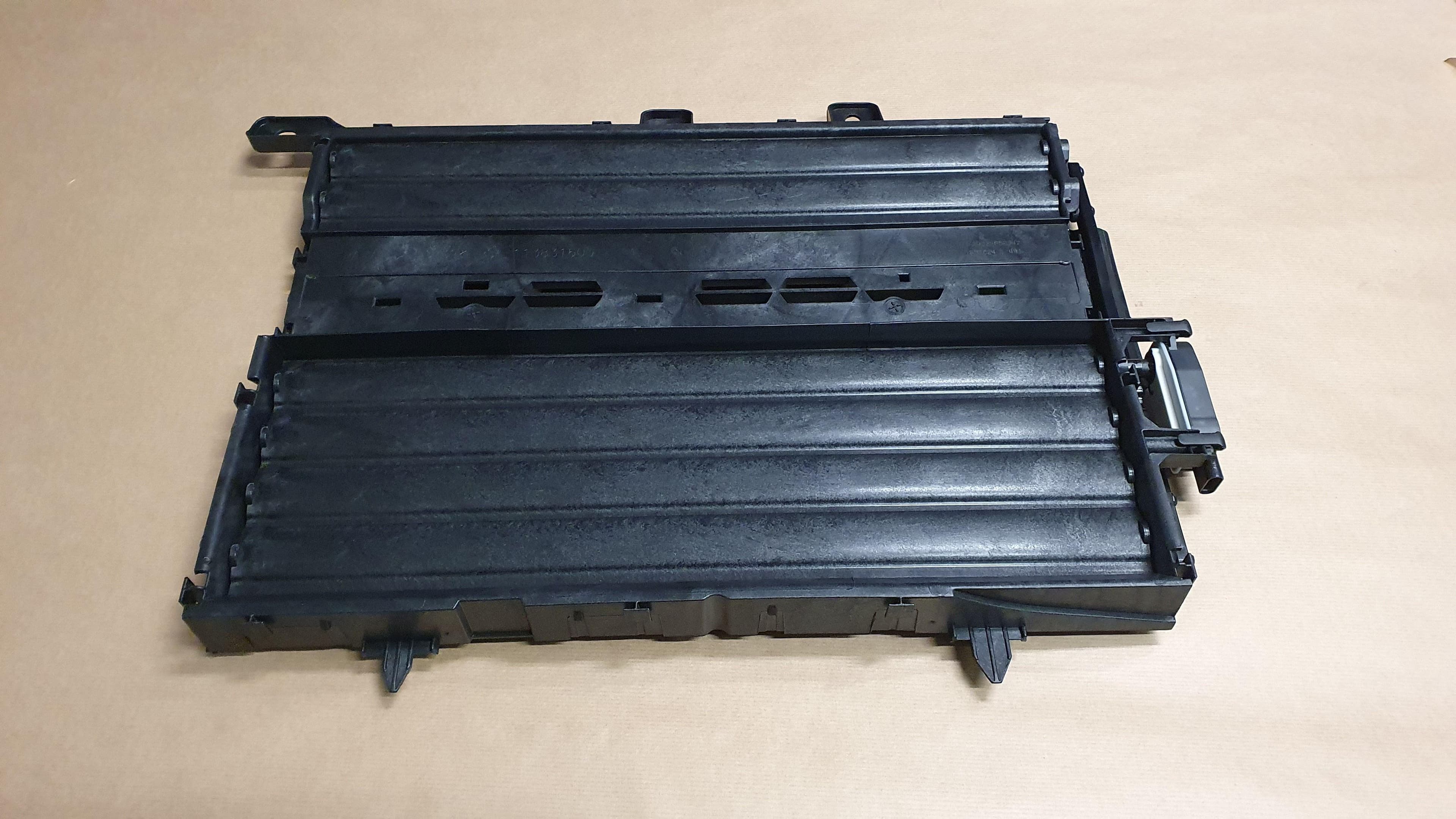 Jalusigrill från Autofrance - bild 3