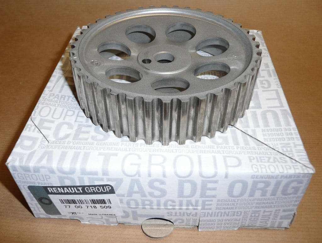 Kamaxeldrev - Renault 19/Megane 1.9D från Autofrance