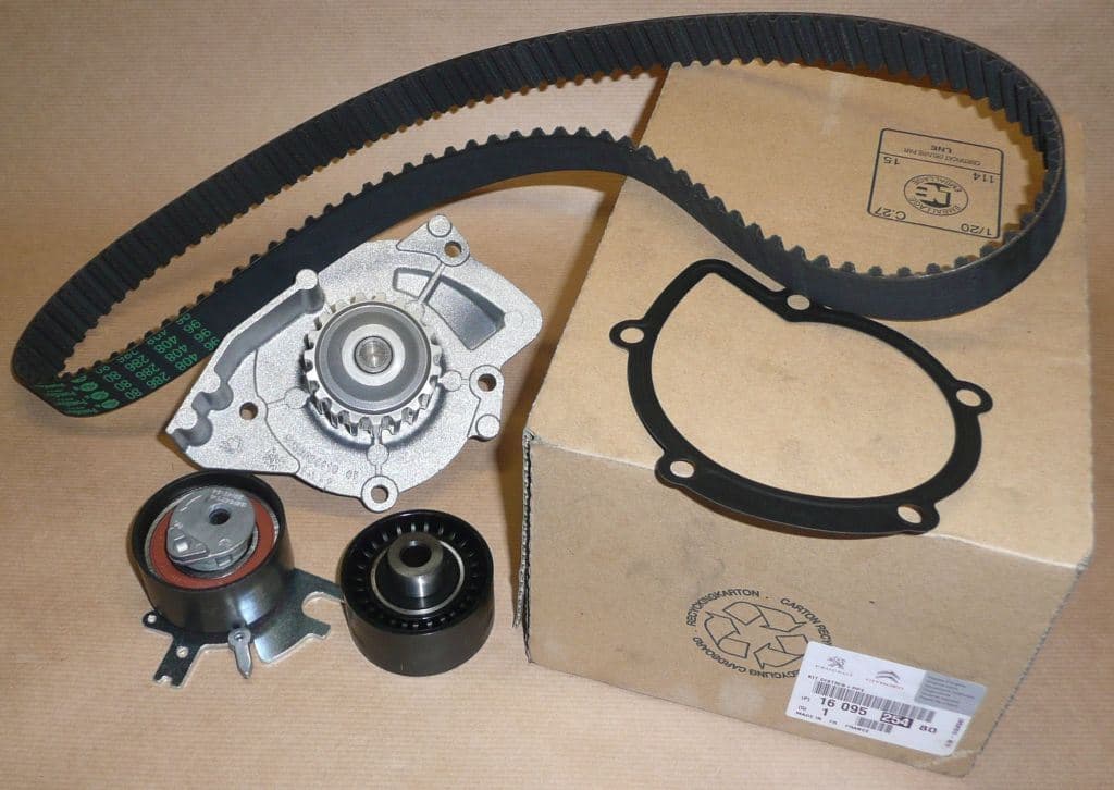 Kamremssats Med Pump - Citroën C4/C5 P 307 2.0HDI från Autofrance