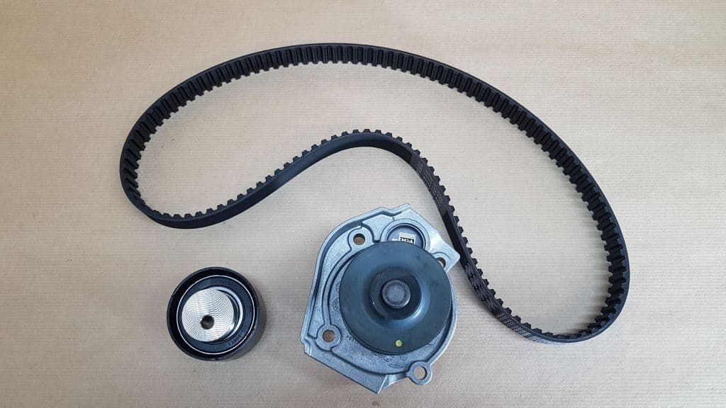 Kamremssats Med Pump - Fiat 500 1.4, 2015> från Autofrance - bild 3