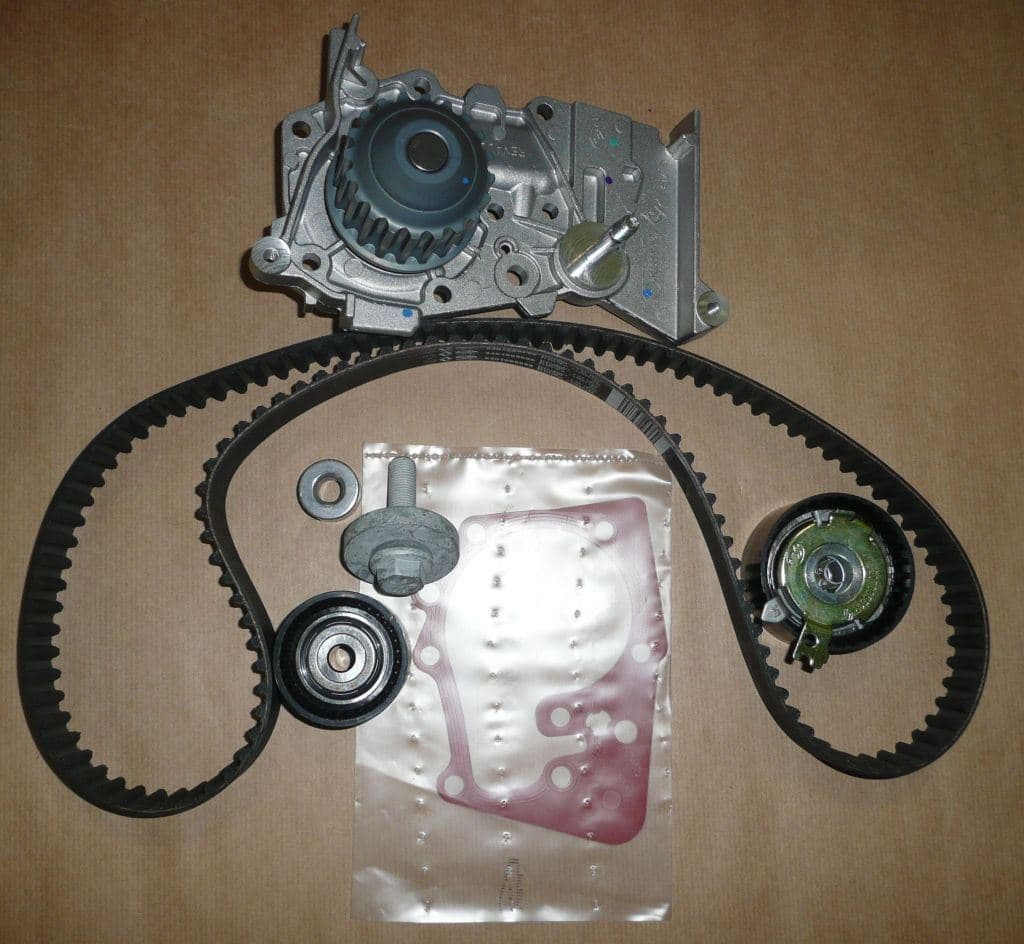 Kamremssats Med Pump - Renault Clio II 1.4/1.6 16V från Autofrance - bild 2