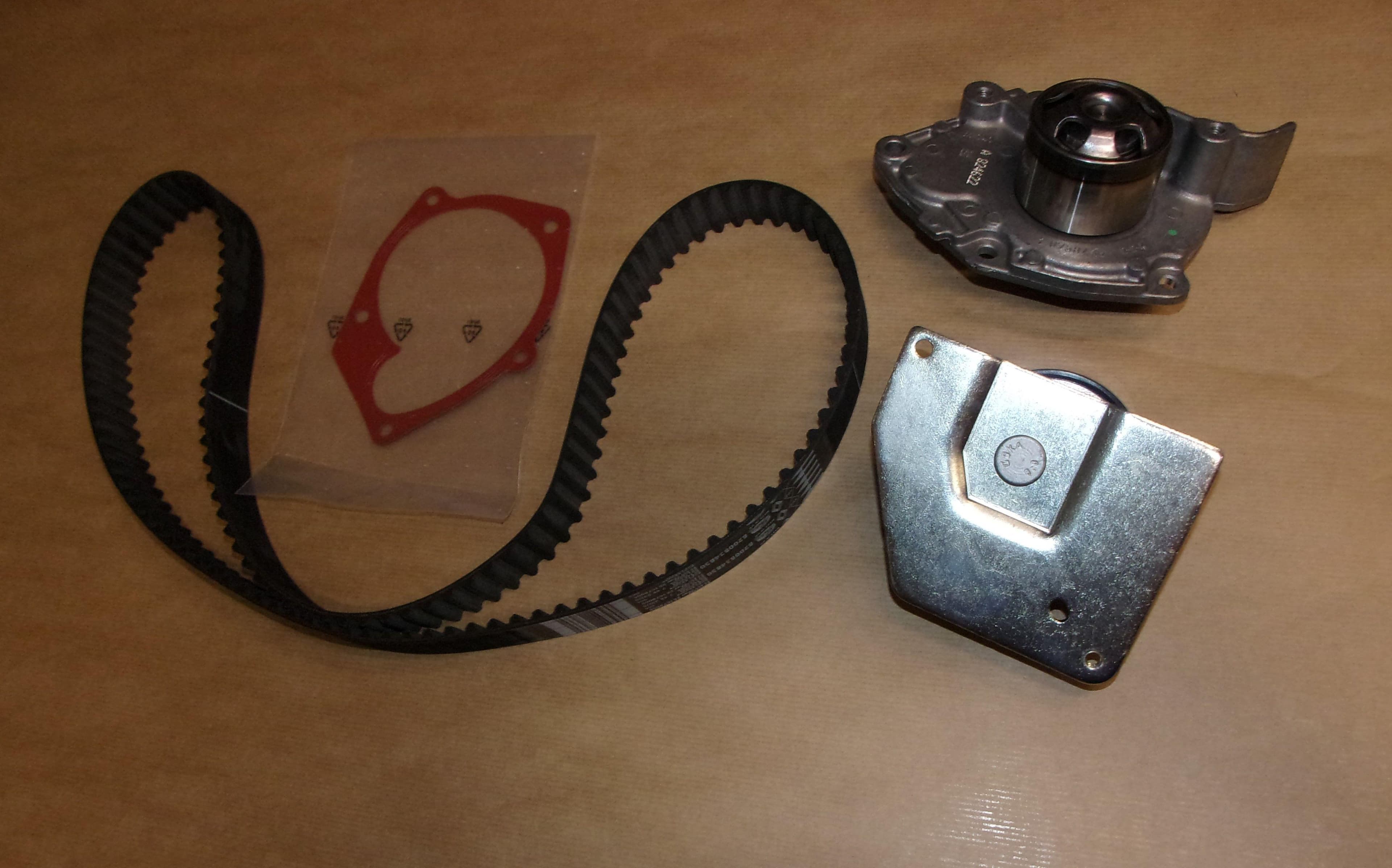 Kamremssats Med Pump - Renault Megane III 1.9DCI från Autofrance - bild 4