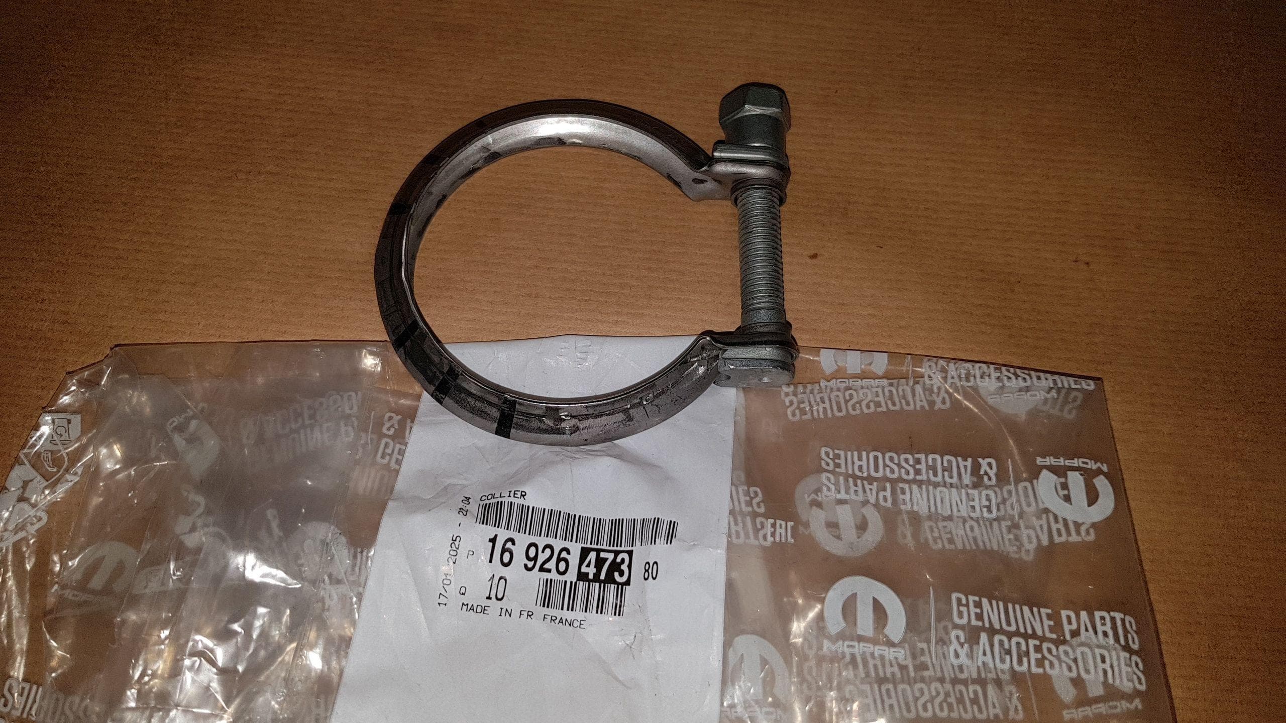 Klämma Avgasrör - 69MM från Autofrance