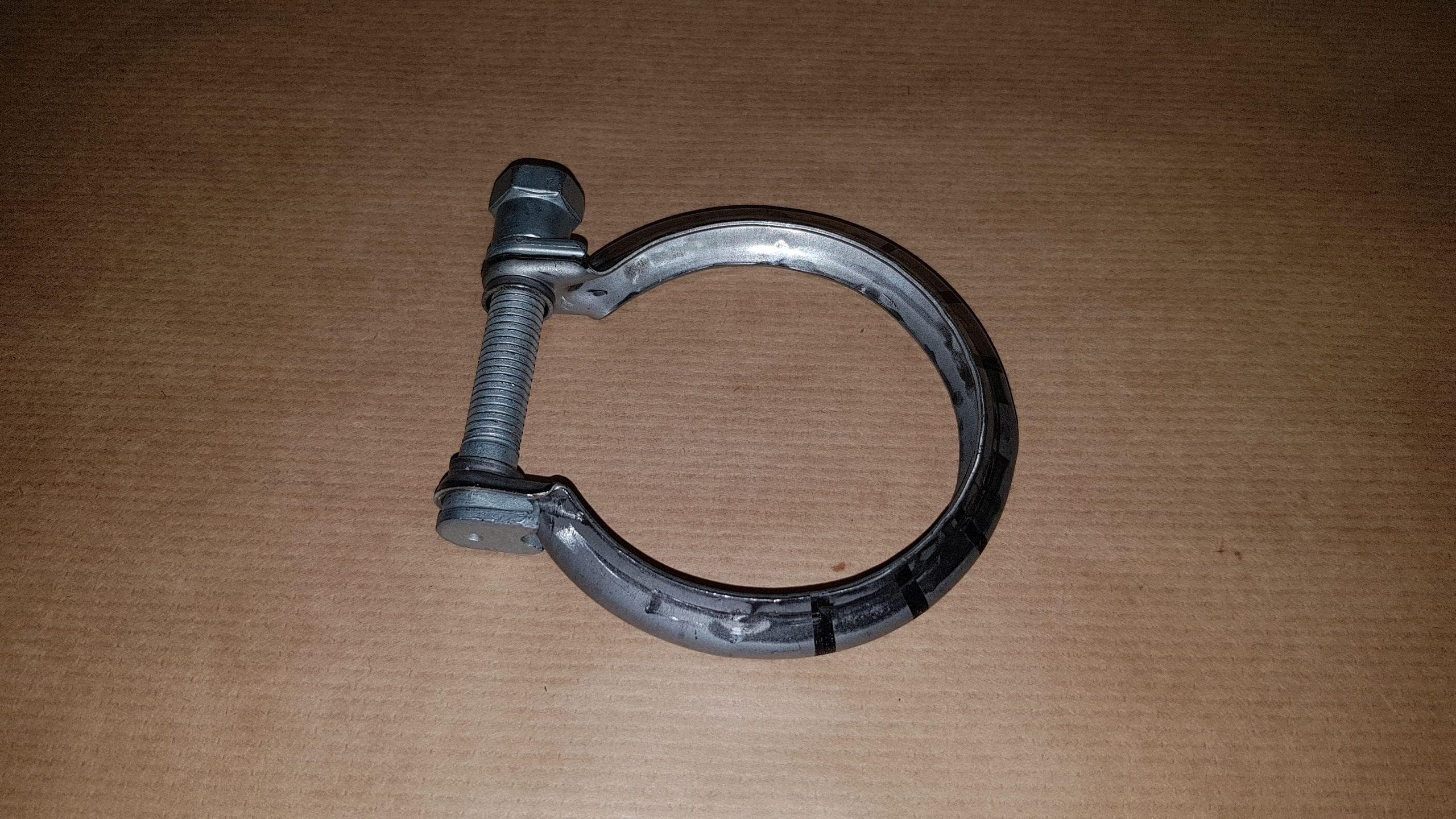 Klämma Avgasrör - 69MM från Autofrance - bild 2