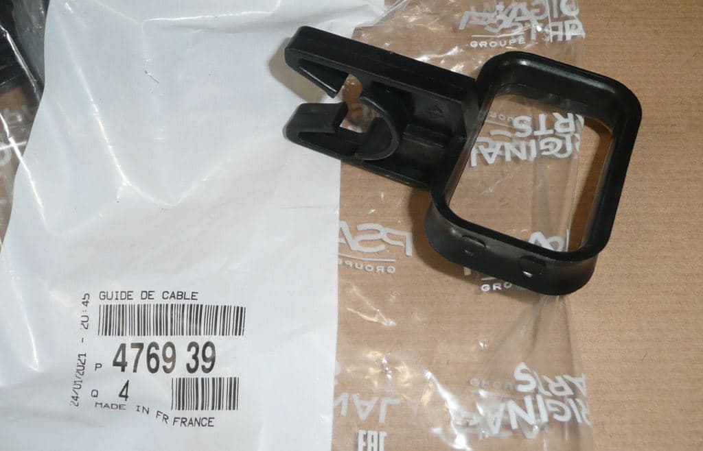 Klämma/clips från Autofrance